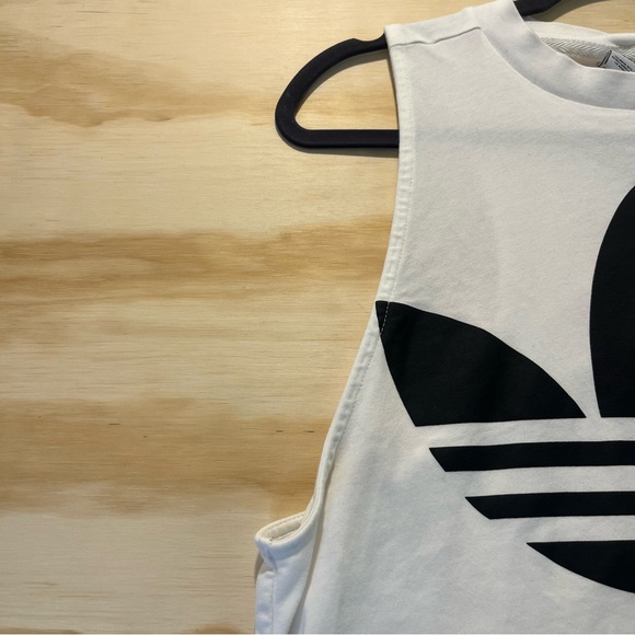 Adidas Tank Top Size L - Picture 5 of 8